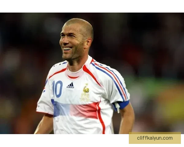 马赫雷斯战术适配性分析展现出他在队伍中的重要性与多变性